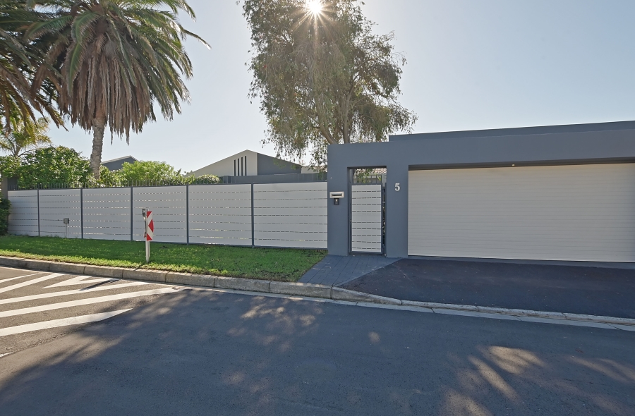 4 Bedroom Property for Sale in Blouberg Rise Western Cape